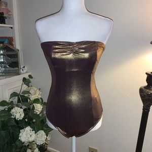 ❌SOLD❌NWOT Urban Outfitters Strapless Bodysuit